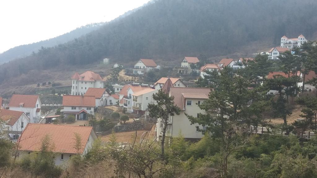 Namhae Neuhaus Hotel Exterior photo